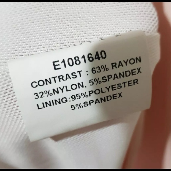 Elliatt Daring Mock Neck Cocktail Dress - Picture 5 of 6